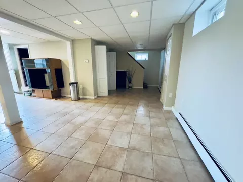 Living - 15 Fremont Ave, Everett, MA 02149 photo 2 of 3