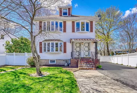 2179-2181 Centre St, West Roxbury, MA 02132