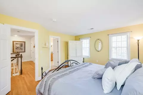 Bedroom - 24 Chesley Rd, Barnstable, MA 02648 photo 2 of 7