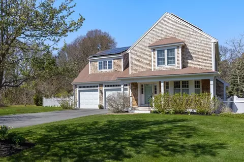 24 Chesley Rd, Barnstable, MA 02648