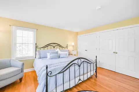 Bedroom - 24 Chesley Rd, Barnstable, MA 02648 photo 1 of 7