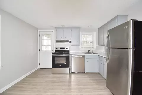 Kitchen - 89 Saint James Blvd, Springfield, MA 01104 photo 3 of 5