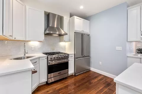 Kitchen - 2 Tabor Pl, Brookline, MA 02445 photo 3 of 5