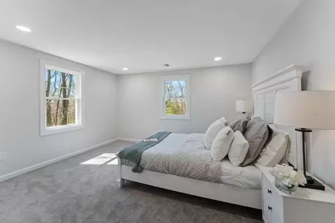 Bedroom - 103 Lincoln Rd, Sutton, MA 01590 photo 2 of 6