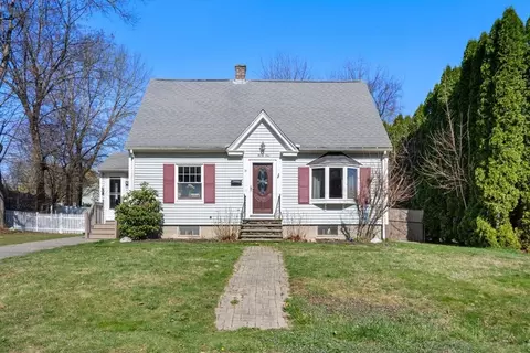 31 Lebanon St, Southbridge, MA 01550