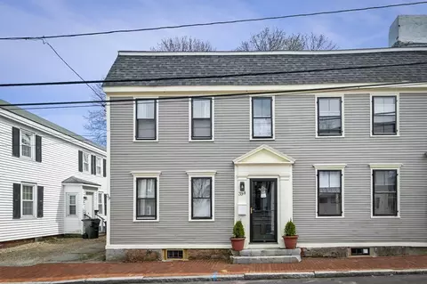 39 5 Boardman #39.5, Newburyport, MA 01950