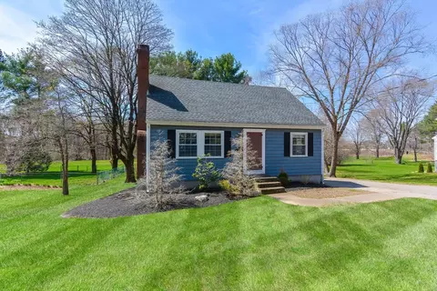Exterior - 271 Plain St, Millis, MA 02054 photo 2 of 7
