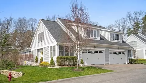 8 Lakepoint Way #4, Hopkinton, MA 01748