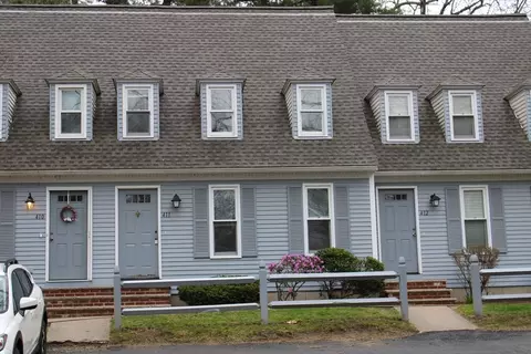 411 Wellman Ave #411, Chelmsford, MA 01863