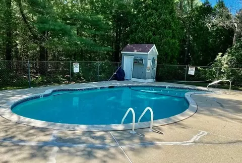Exterior - 70 Cape Dr #7B, Mashpee, MA 02649 photo 4 of 4