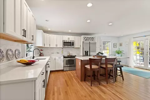 1079 Main St, Concord, MA 01742 photo 6