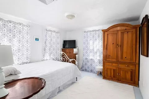 Bedroom - 29 Simmons Rd, Hingham, MA 02043 photo 1 of 2