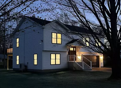 135 Barrett Ave, Athol, MA 01331