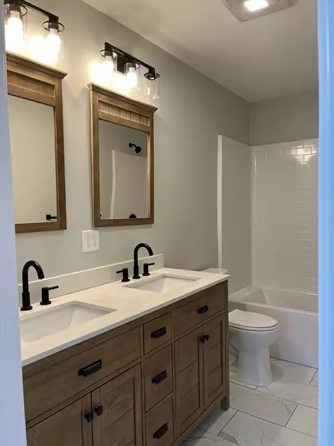 135 Barrett Ave, Athol, MA 01331 photo 5