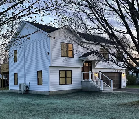 135 Barrett Ave, Athol, MA 01331 photo 8