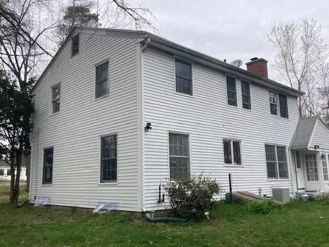 Exterior - 344 E Hadley Rd, Amherst, MA 01002 photo 3 of 5