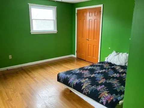 Bedroom - 344 E Hadley Rd, Amherst, MA 01002 photo 3 of 3