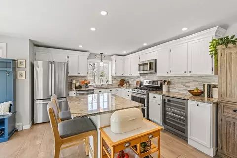Kitchen - 255 Shootflying Hill Rd, Barnstable, MA 02668 photo 1 of 4