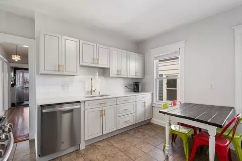 65 Beaumont St #3, Boston, MA 02124