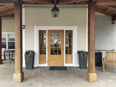 2 Manor Ter #216, Lexington, MA 02420