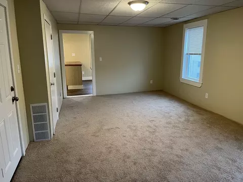 55 Eastern Ave, Worcester, MA 01605 photo 12