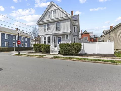 51 Parker St, New Bedford, MA 02740