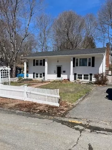 48 Cambridge St, Ayer, MA 01432