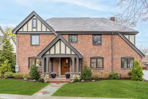 9 Indian Hill Rd, Belmont, MA 02478