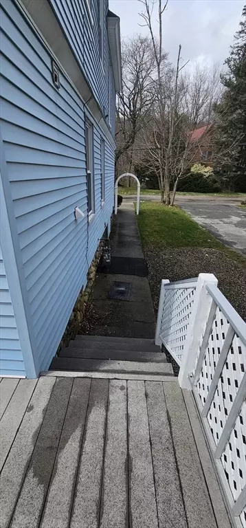 Exterior - 11 Brookside Ave, Worcester, MA 01602 photo 5 of 7