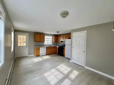 5 Packard St #5, Lawrence, MA 01842 photo 4
