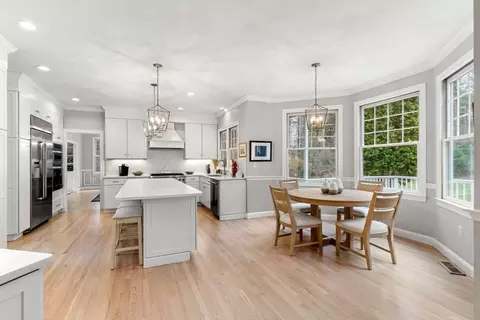 Kitchen - 11 Barnside Rd, Boxford, MA 01921 photo 1 of 3