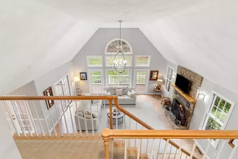 Entry Way - 11 Barnside Rd, Boxford, MA 01921 photo 3 of 5