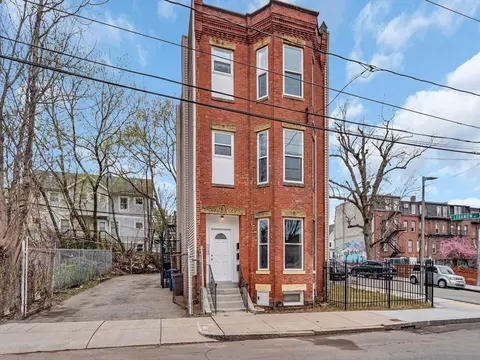 31-33 Alexander St, Boston, MA 02125