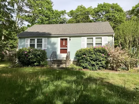 Exterior - 96 Sunset Strip, Mashpee, MA 02649 photo 4 of 5