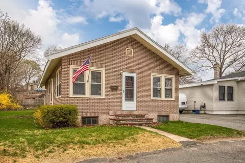 77 Fair Oaks Ave, Lynn, MA 01904