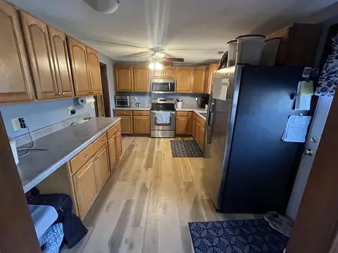 Kitchen - 33 Westview Ter, Easthampton, MA 01027 photo 1 of 3
