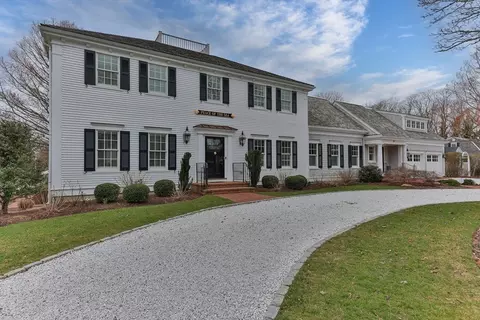 581 Shore Rd, Chatham, MA 02633