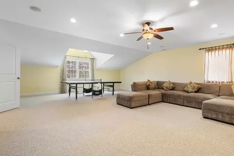 Living - 17 Gabriel Ln #17, Acton, MA 01720 photo 6 of 8