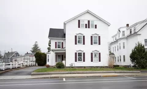 84 Broadway, Taunton, MA 02780
