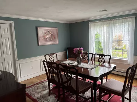 Dining - 17 Snead Dr, Mashpee, MA 02649 photo 2 of 2