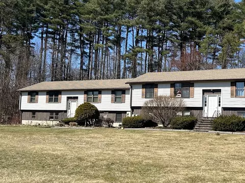 198 Bourne St #198, Palmer, MA 01069