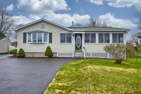 626 E Main St, Chicopee, MA 01020