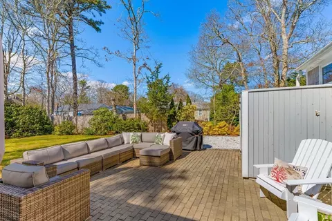 Exterior - 9 Uncle Edwards Rd, Mashpee, MA 02649 photo 12 of 17