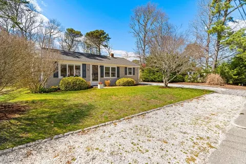 Exterior - 9 Uncle Edwards Rd, Mashpee, MA 02649 photo 3 of 17