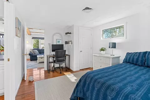 Bedroom - 9 Uncle Edwards Rd, Mashpee, MA 02649 photo 4 of 4