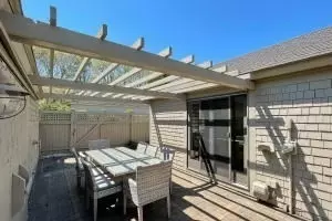 Exterior - 6 Mashie Cir, Mashpee, MA 02649 photo 4 of 5