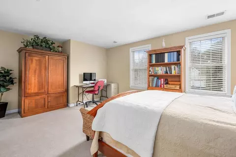 Bedroom - 7 Sheffield Pl, Mashpee, MA 02649 photo 2 of 8