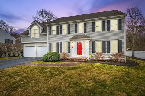 7 Sheffield Pl, Mashpee, MA 02649