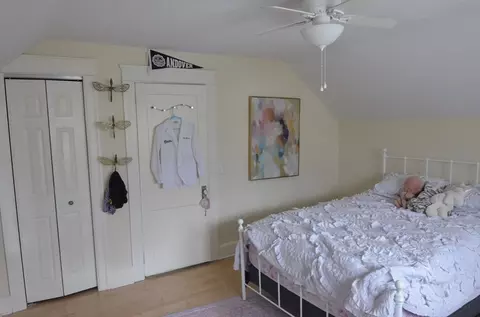 Bedroom - 6 E Lake St, Worcester, MA 01604 photo 2 of 3