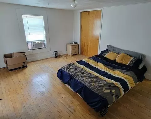 Bedroom - 6 Pinevale St # -8, Springfield, MA 01151 photo 4 of 6